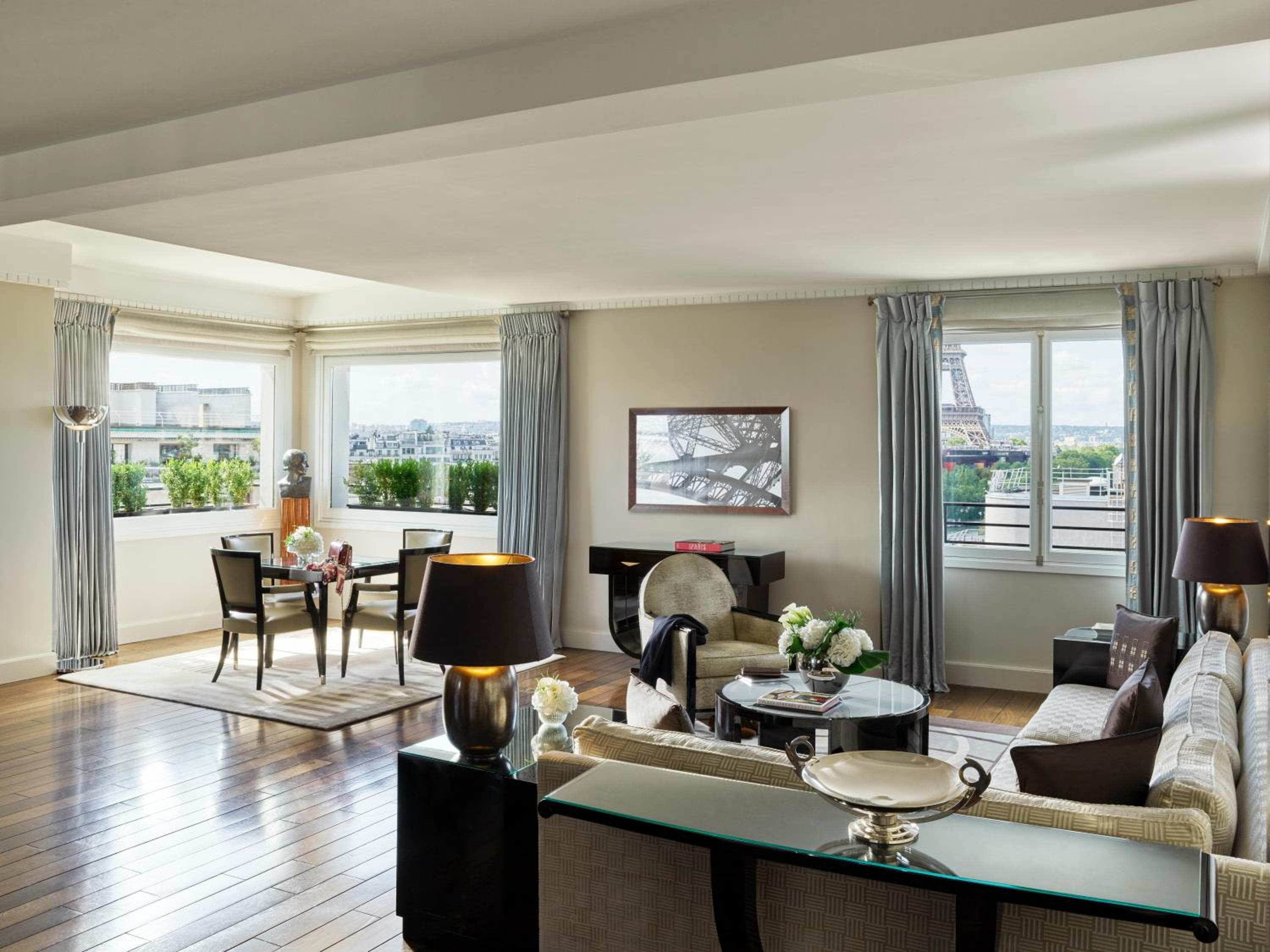 Hôtel Plaza Athénée - Dorchester Collection 4