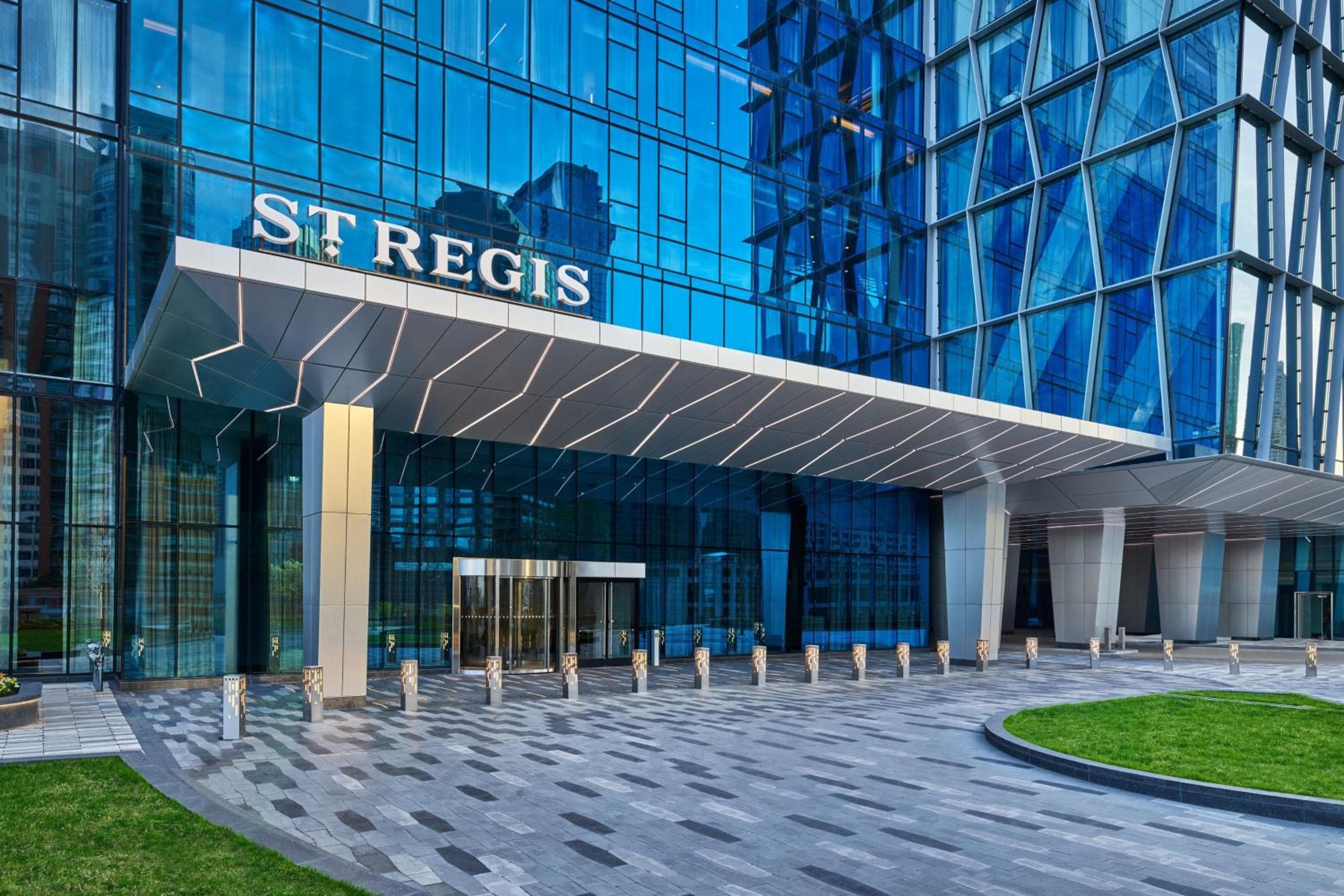 The St. Regis Chicago 3