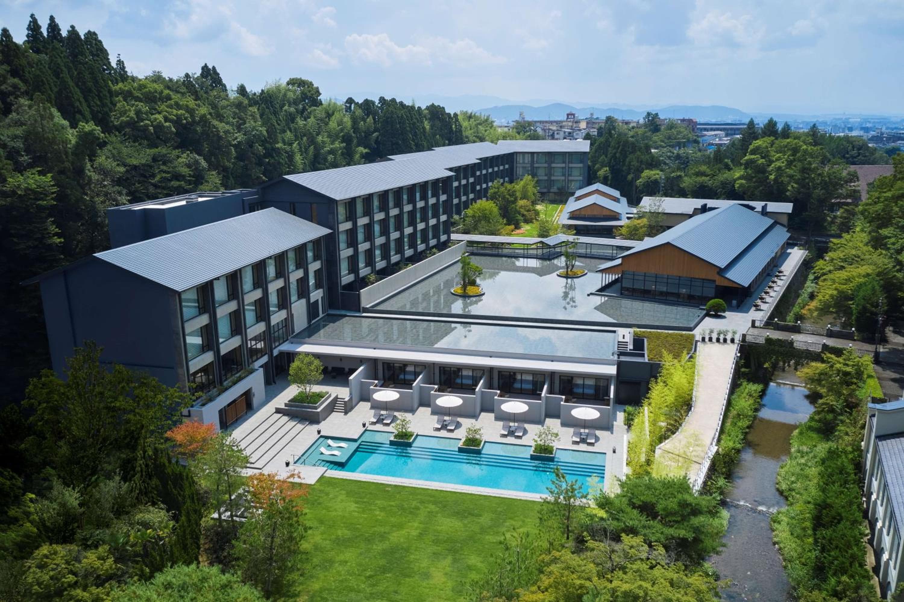 ROKU KYOTO, LXR Hotels & Resorts by Hilton