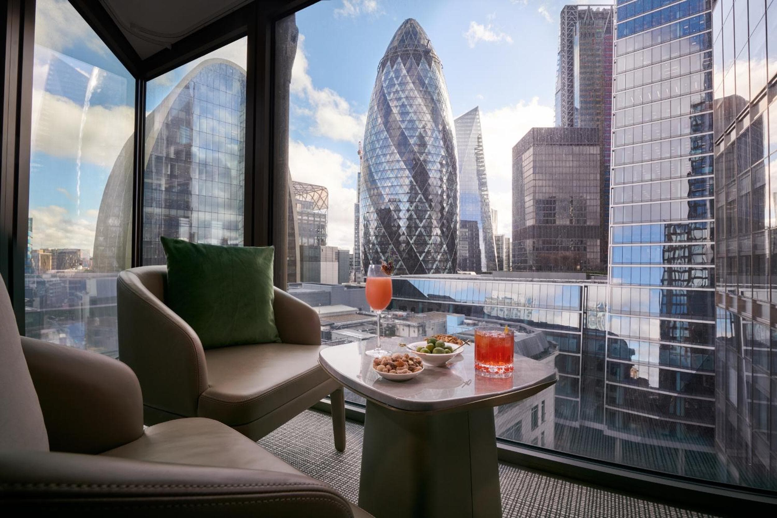 Pan Pacific London 5