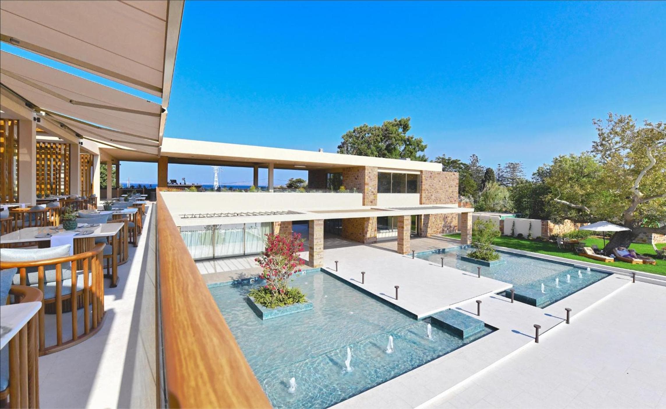 Royal Pearl Island Chios Hotel and Spa