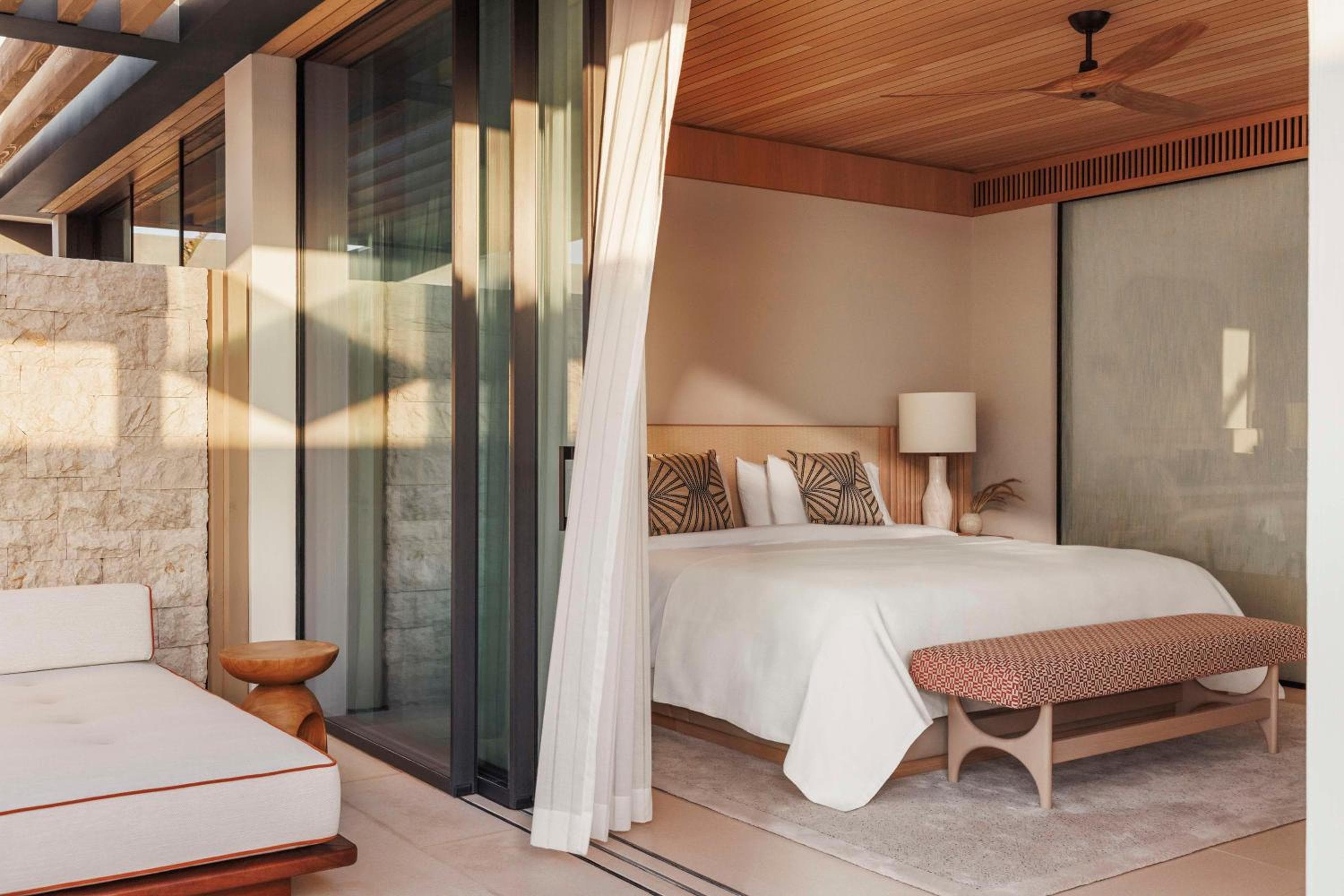 One&Only Aesthesis, Athens 3