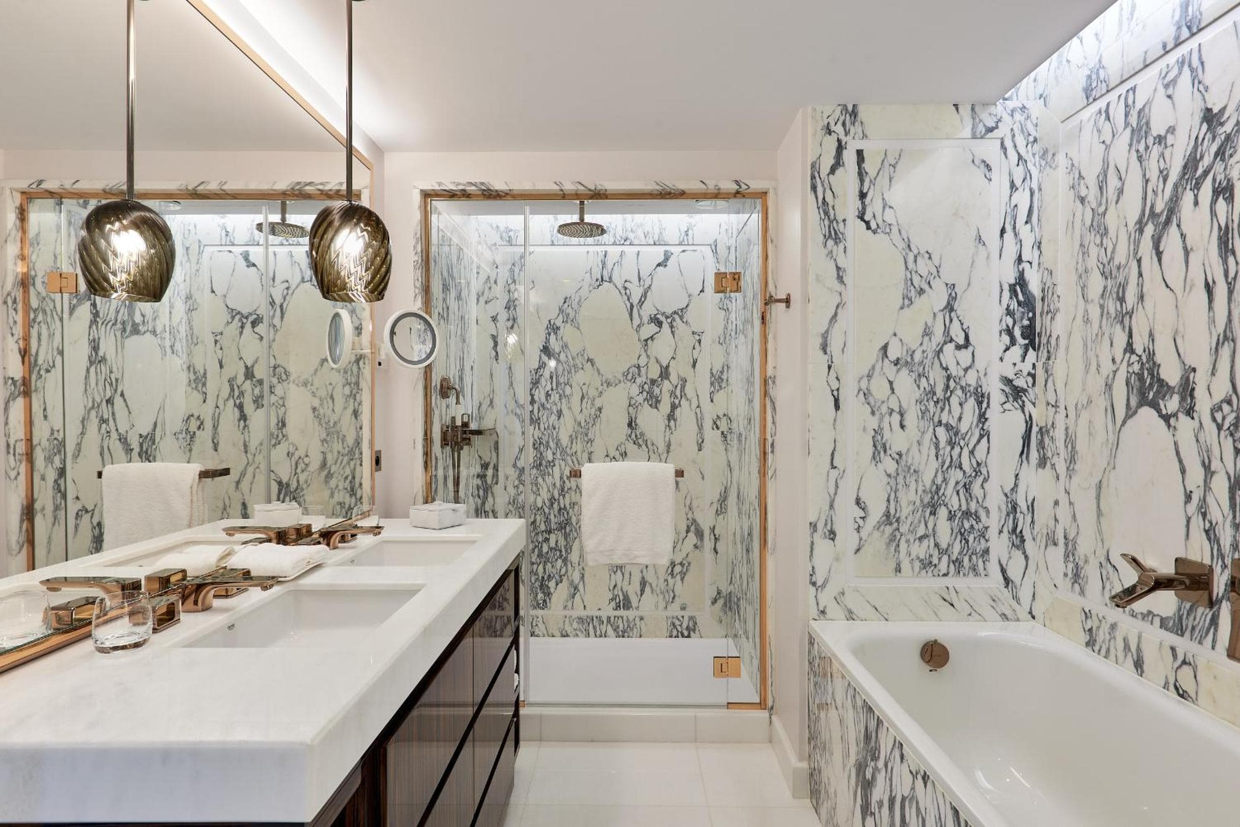 Carlton Cannes, a Regent Hotel 5