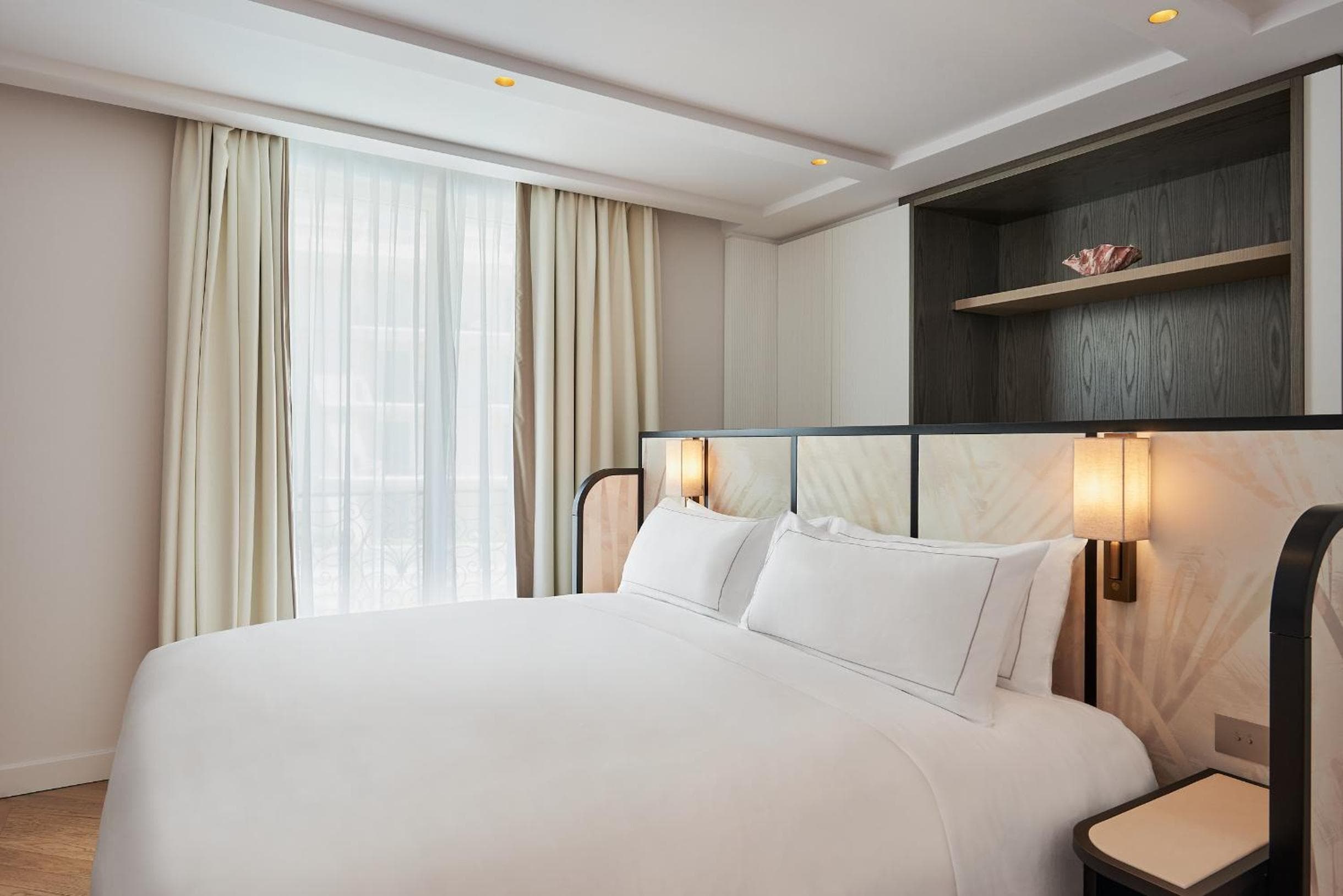 Carlton Cannes, a Regent Hotel 4