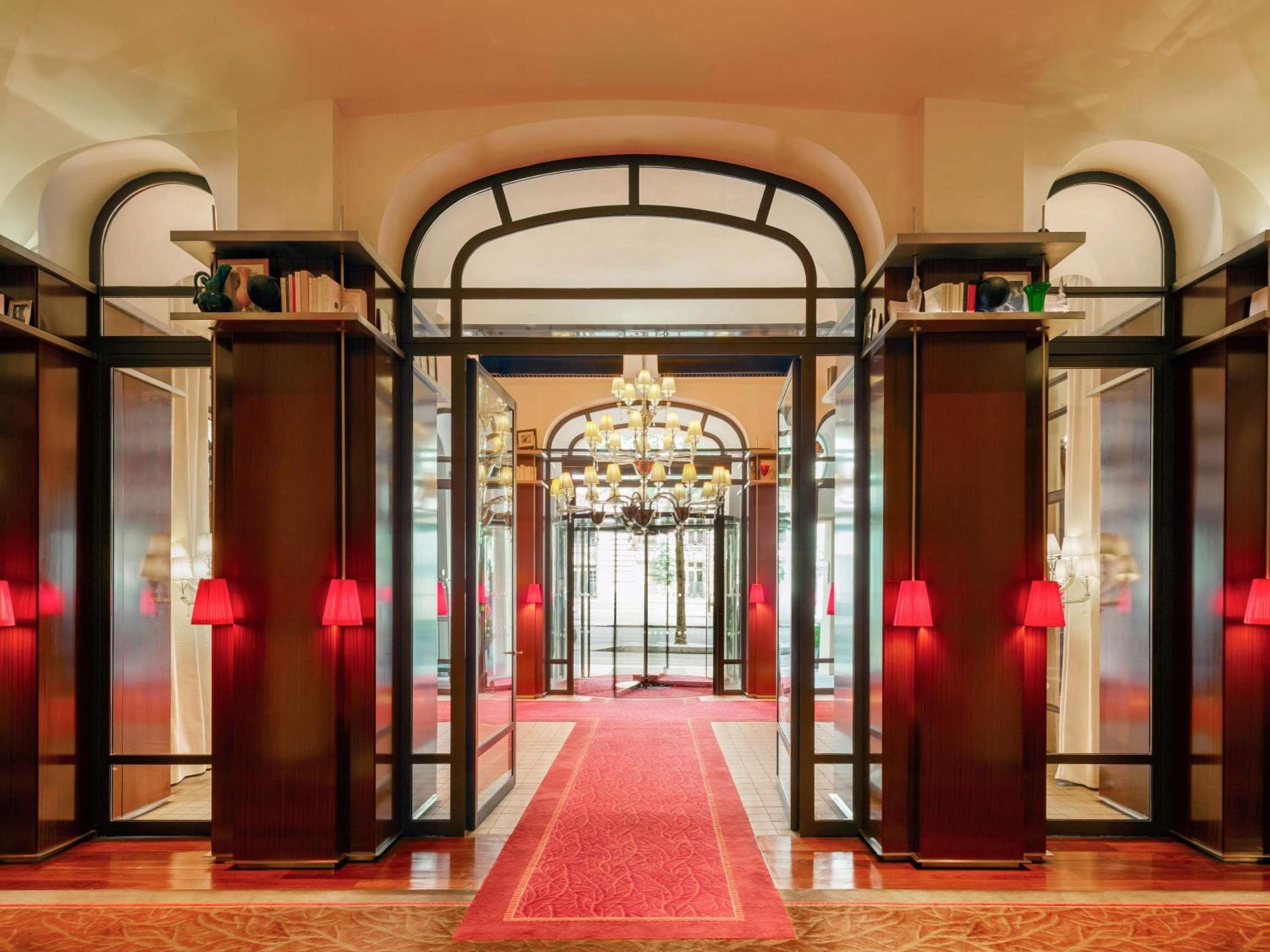 Hôtel Le Royal Monceau Raffles Paris 3