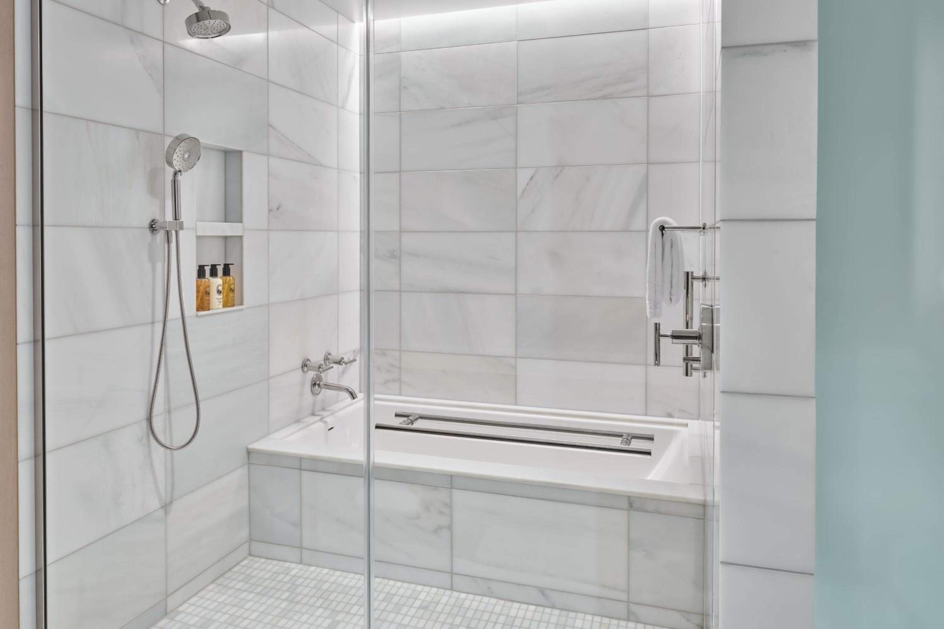 The Ritz-Carlton, Portland 6