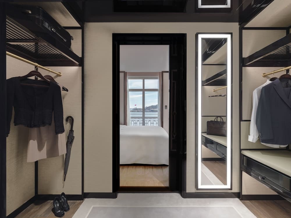 Peninsula Istanbul 3