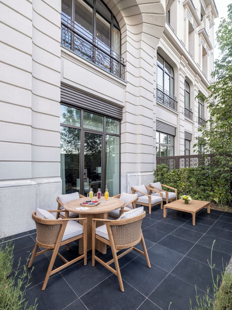 Peninsula Istanbul 6