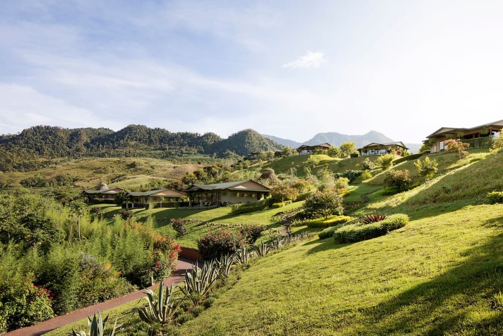 Hacienda AltaGracia, Auberge Collection